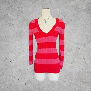 Y2K Red and Pink Rugby Striped Cable Knit Ribbed V-Neck Sweater- size Medium